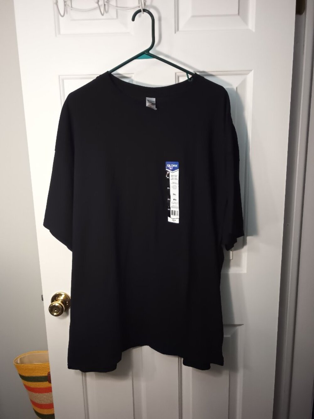 Mens Gildan Brand Black Short Sleeve Tee Size 3 XL